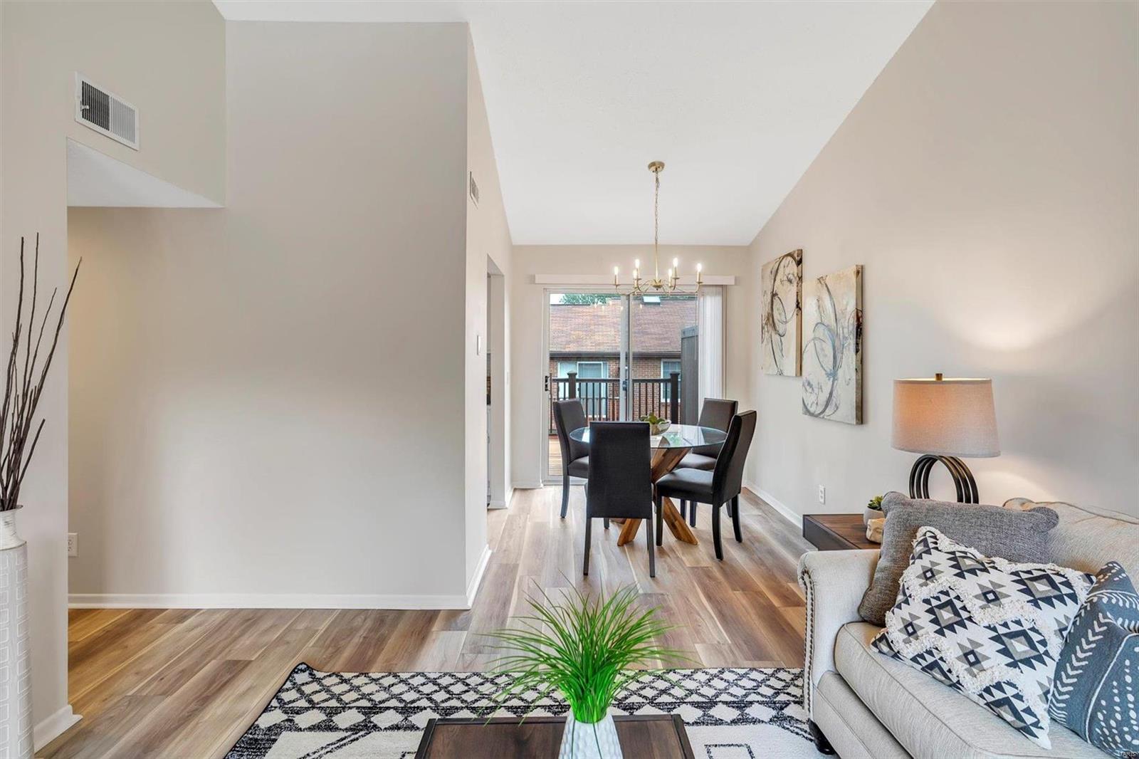 Ashton Place Condo - Residential