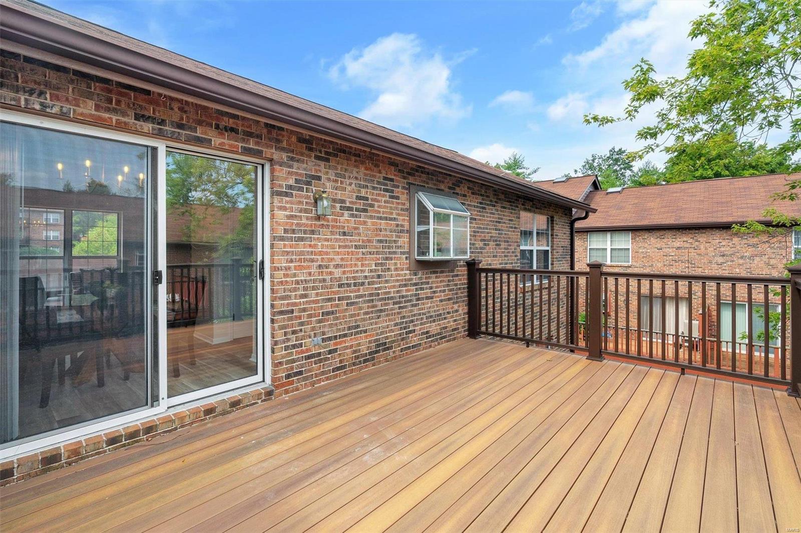 Ashton Place Condo - Residential