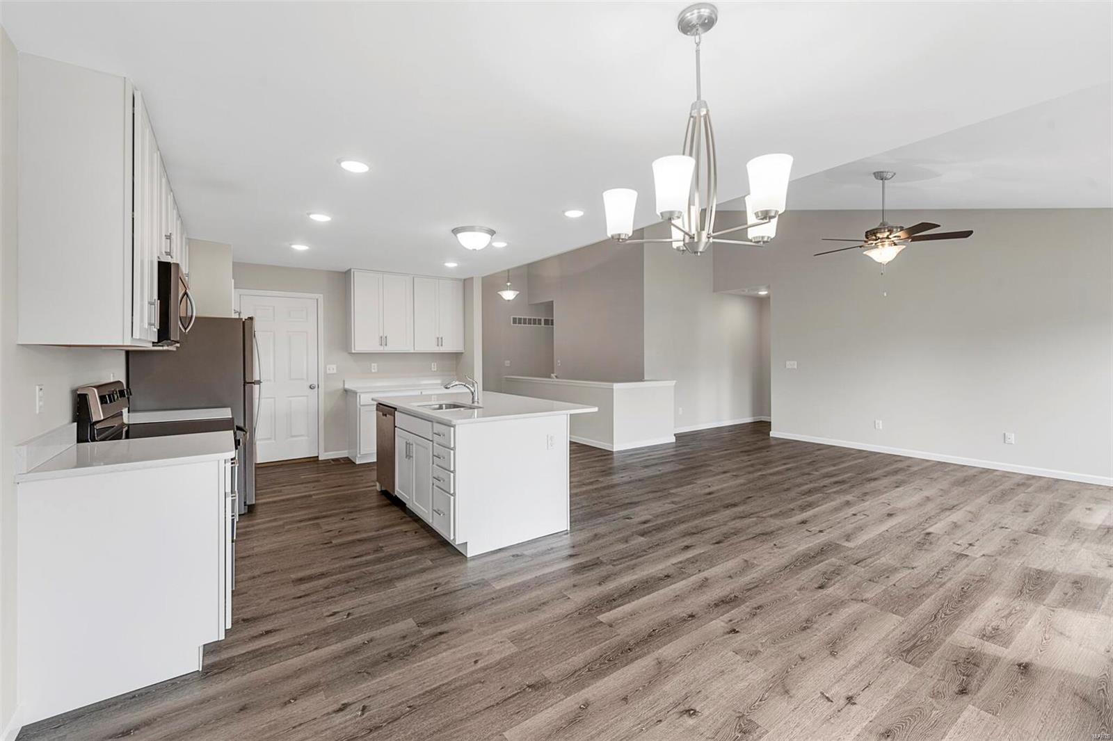 Imperial, Missouri 63052, United States, 3 Bedrooms Bedrooms, ,2 BathroomsBathrooms,Residential,Pending,105650