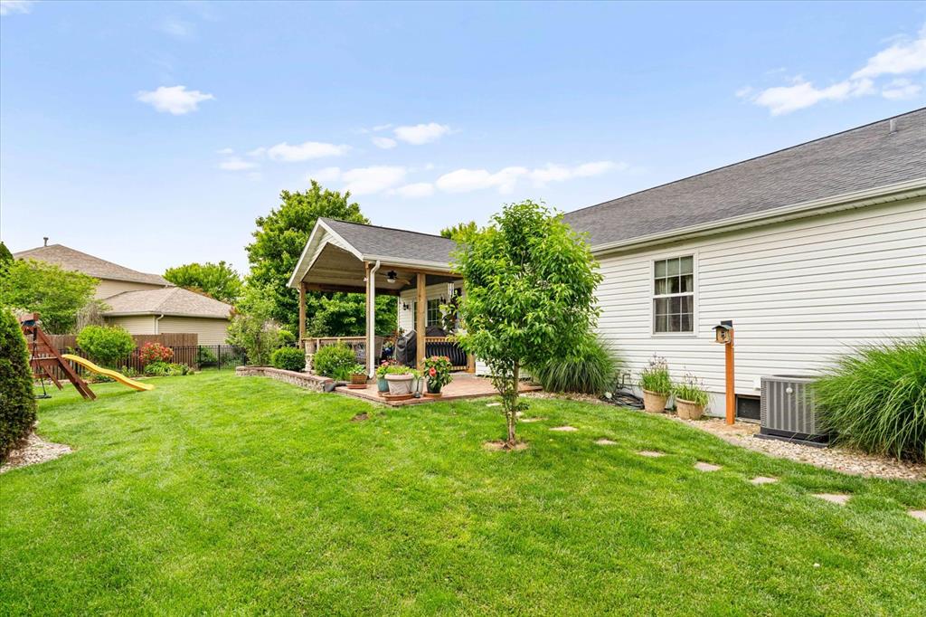 Maryville, Illinois 62062, United States, 3 Bedrooms Bedrooms, ,2 BathroomsBathrooms,Residential,Pending,131939