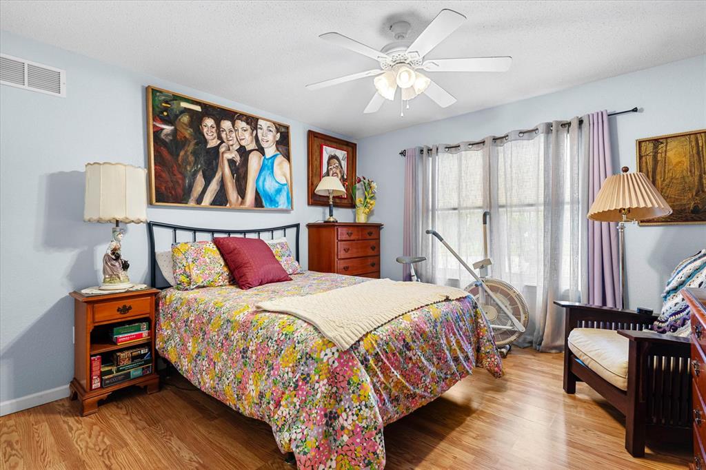 Maryville, Illinois 62062, United States, 3 Bedrooms Bedrooms, ,2 BathroomsBathrooms,Residential,Pending,131939