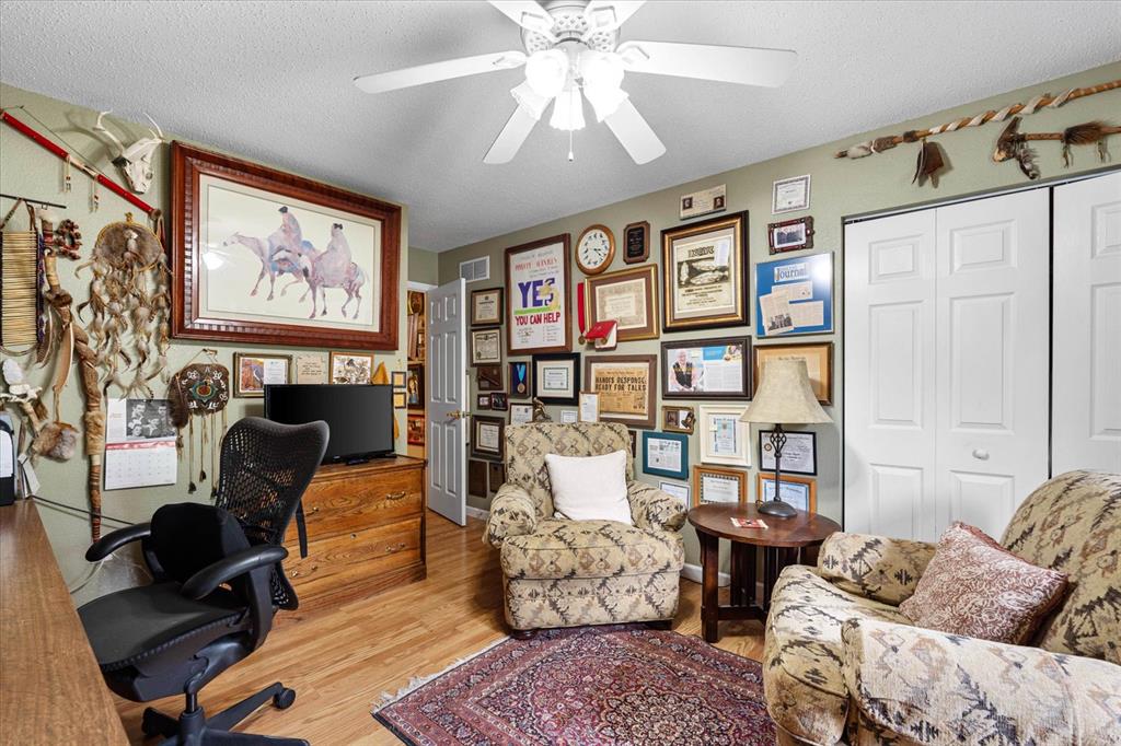 Maryville, Illinois 62062, United States, 3 Bedrooms Bedrooms, ,2 BathroomsBathrooms,Residential,Pending,131939