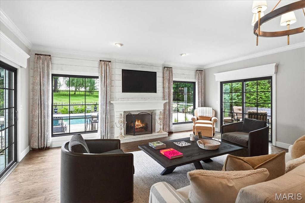 Barrington Place 3 - Residential