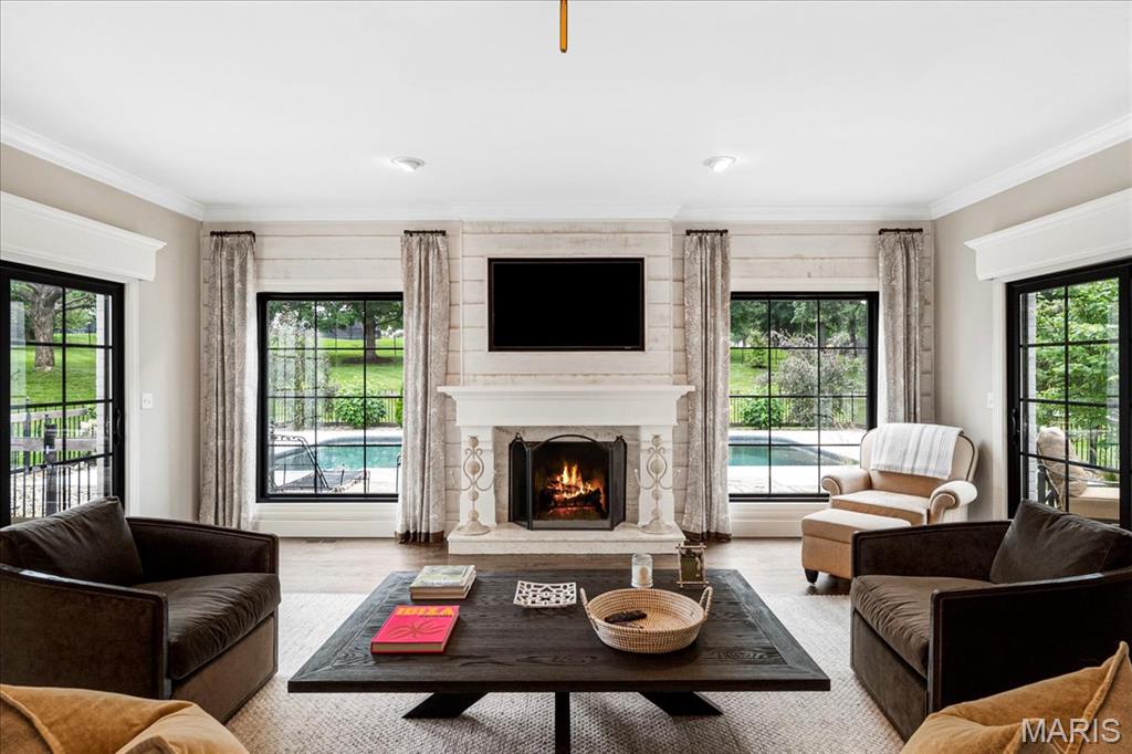 Barrington Place 3 - Residential