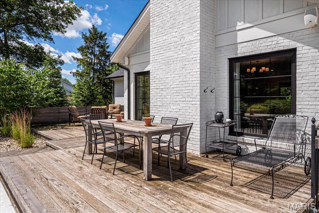 Barrington Place 3 - Residential