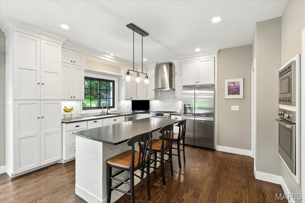 Barrington Place 3 - Residential