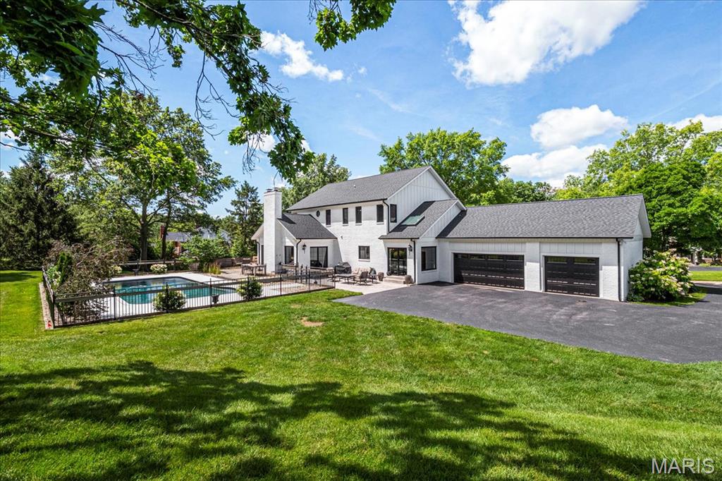 Barrington Place 3 - Residential