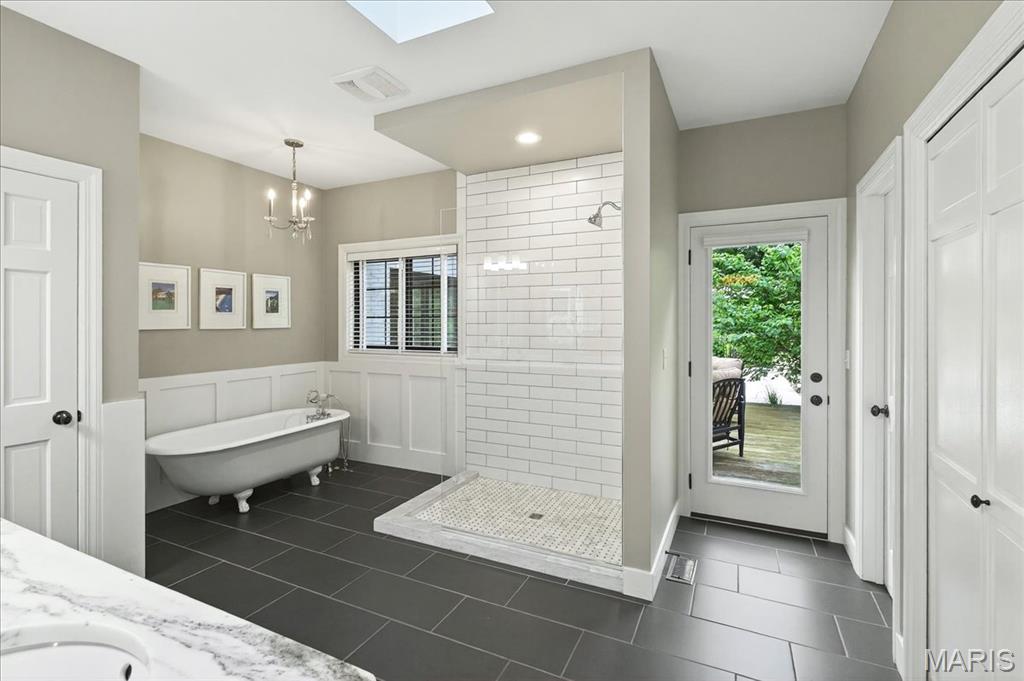 Barrington Place 3 - Residential