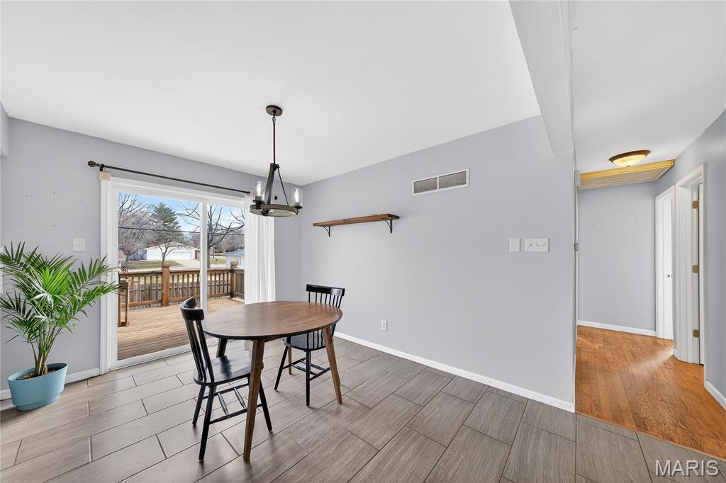 Elmwood Manor #5 - Residential