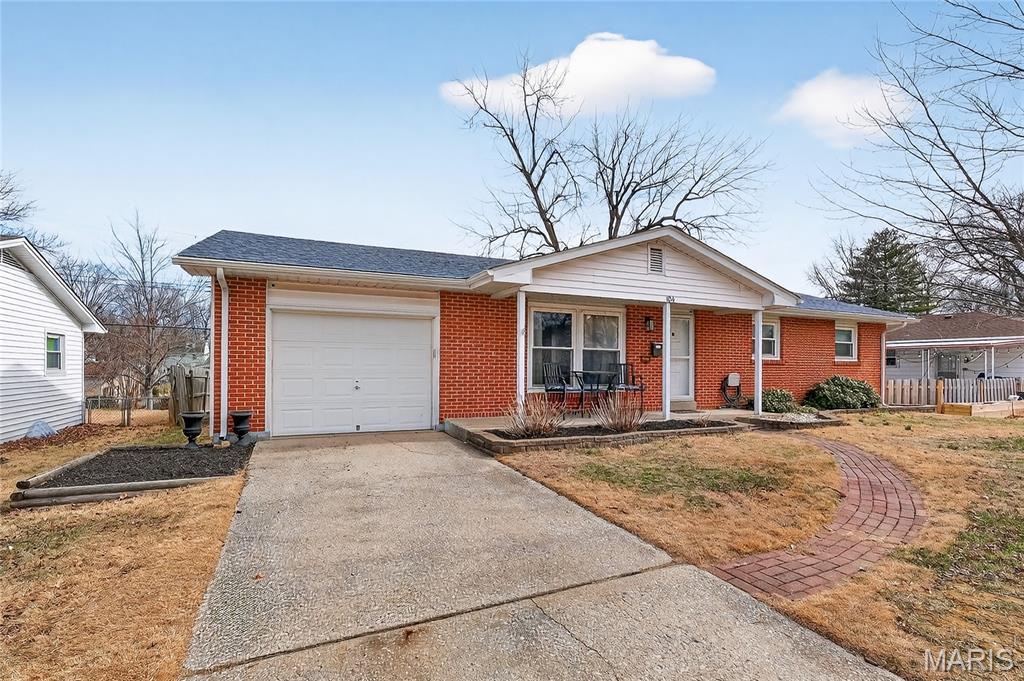 Elmwood Manor #5 - Residential