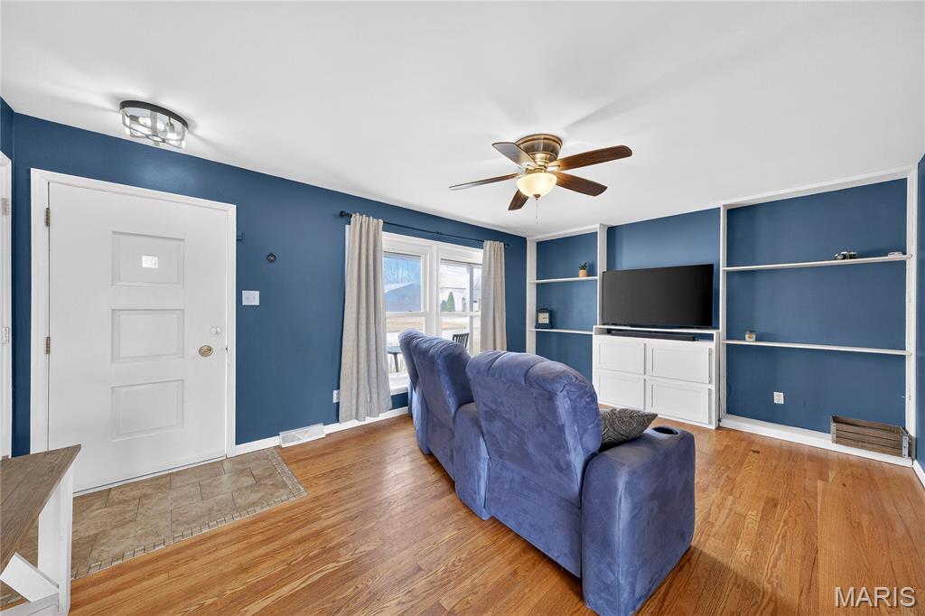 Elmwood Manor #5 - Residential