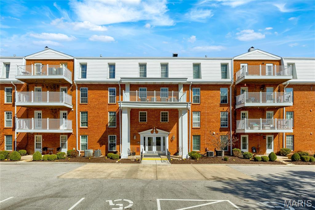 Manors At Village Green Condo - Residential