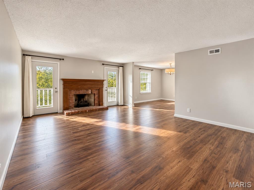 2323 Manor Grove Drive 18