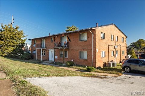 2543 Mary Avenue Jennings MO 63136