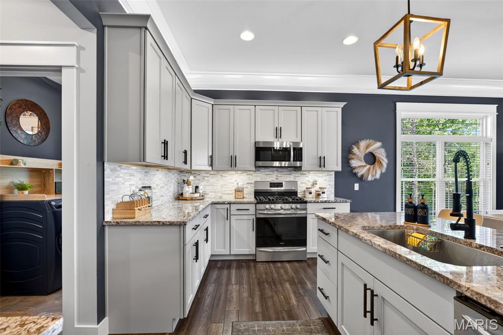 Stone Ridge Canyon #8 - Residential