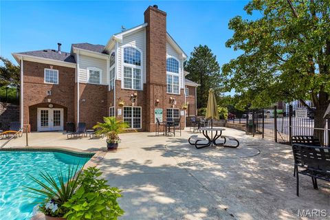 Tiny photo for 13115 Mill Crossing Court #101, Creve Coeur, MO 63141 (MLS # 25075238)