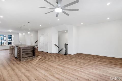 Tiny photo for 306 Indigo Court, Chesterfield, MO 63005 (MLS # 26000581)