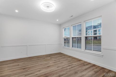 Tiny photo for 306 Indigo Court, Chesterfield, MO 63005 (MLS # 26000581)