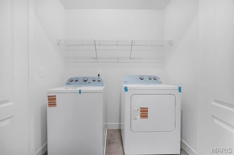 Tiny photo for 306 Indigo Court, Chesterfield, MO 63005 (MLS # 26000581)