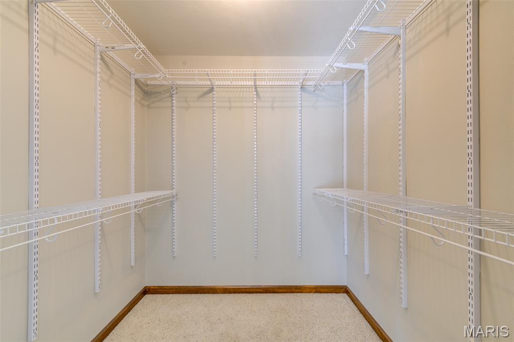 St Charles, Missouri 63301, United States, 3 Bedrooms Bedrooms, ,2 BathroomsBathrooms,Residential,Pending,194882