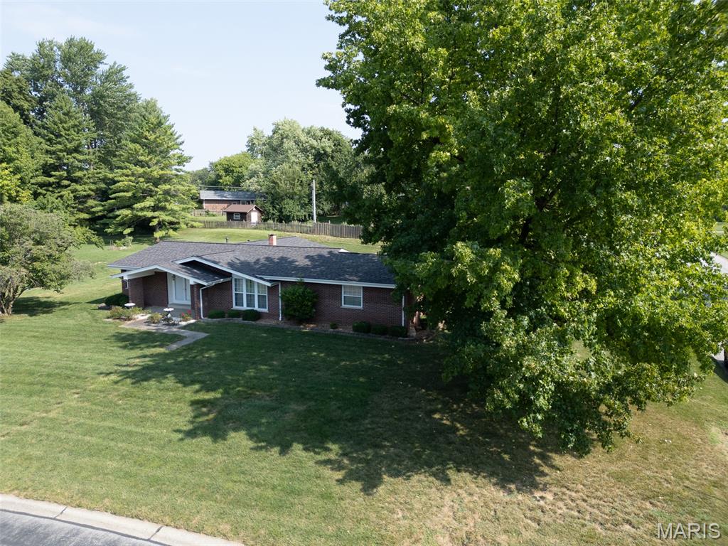 St Charles, Missouri 63301, United States, 3 Bedrooms Bedrooms, ,2 BathroomsBathrooms,Residential,Pending,194882