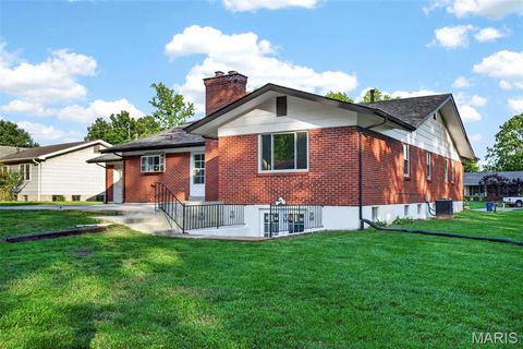 Tiny photo for 12947 Ballantine Court, Unincorporated, MO 63146 (MLS # 26030392)