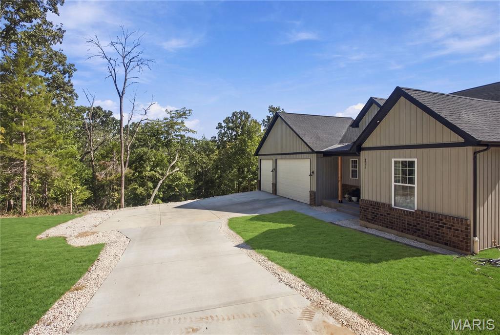 1524 Buck View