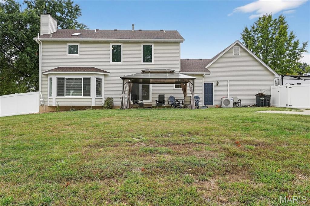 O'Fallon, Missouri 63366, United States, 4 Bedrooms Bedrooms, ,3 BathroomsBathrooms,Residential,Active,216807