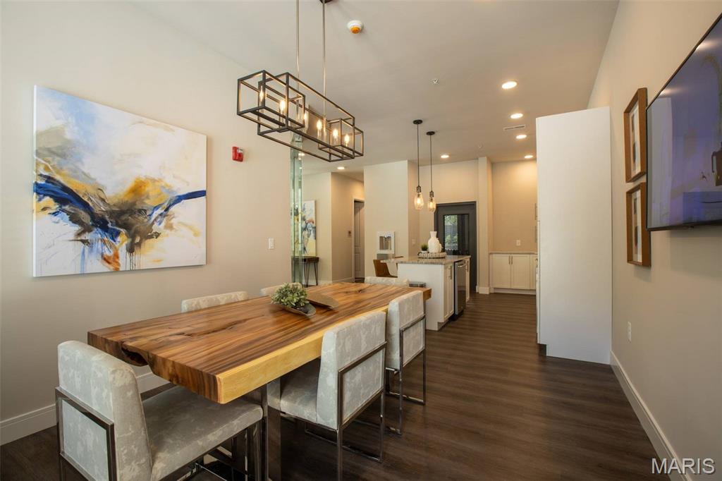 St Louis, Missouri 63119, United States, 1 Bedroom Bedrooms, ,1 BathroomBathrooms,Residential,Active,240293