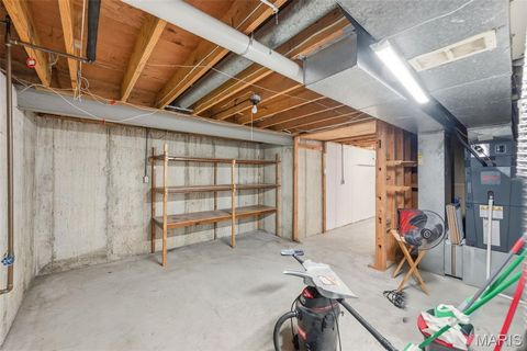 Tiny photo for 927 Summer Leaf Drive, St Peters, MO 63376 (MLS # 26027565)