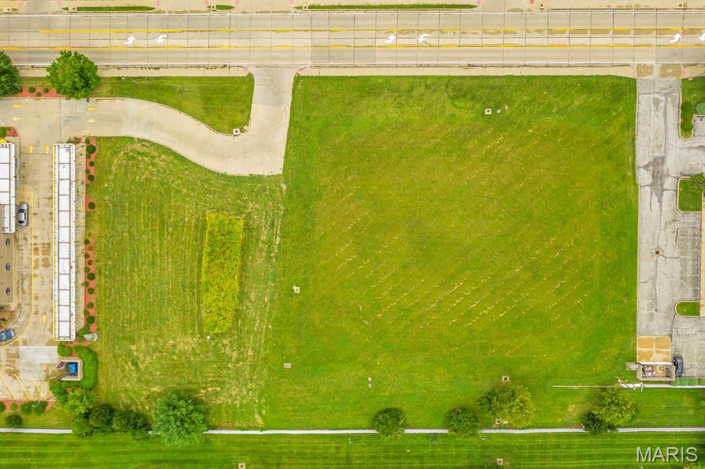 Plaza Verde #1 - Commercial Sale