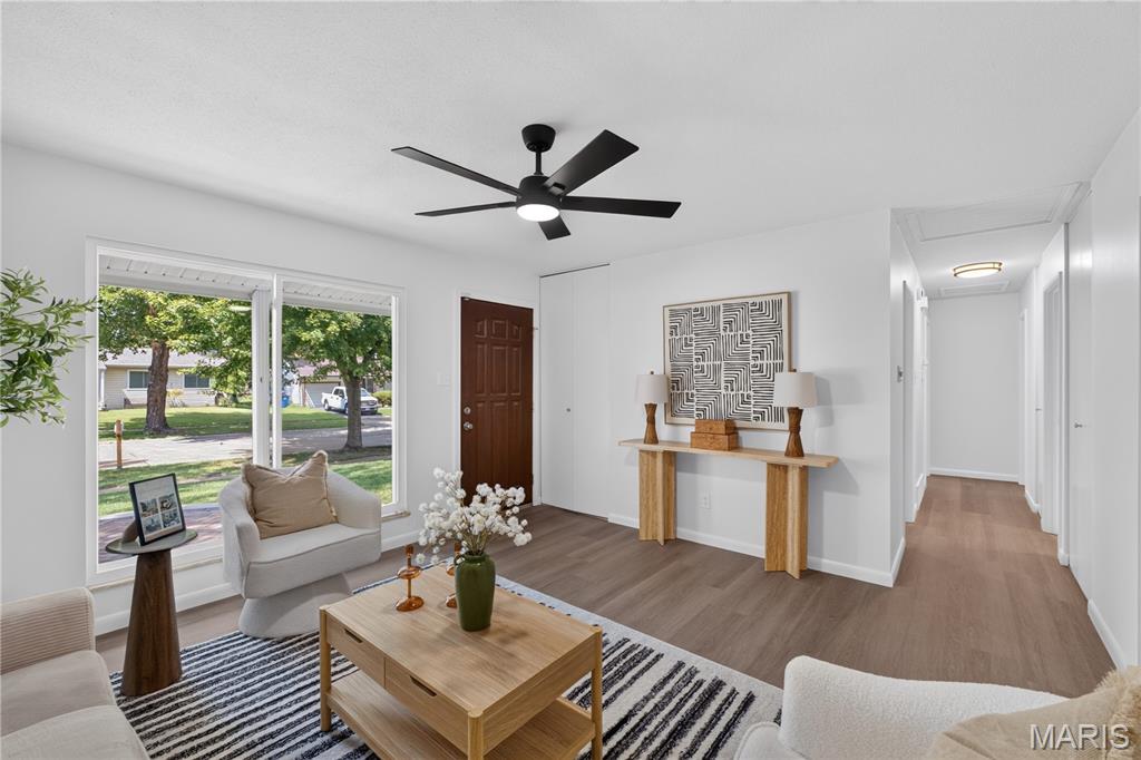 2878 Foxwood Drive