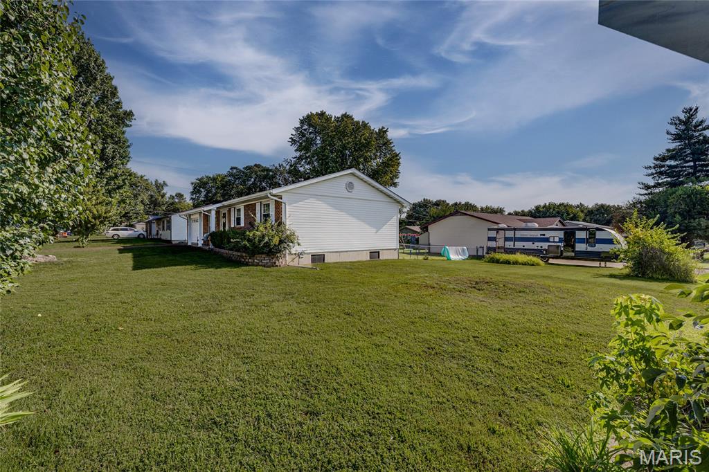 202 Meadowbrook Drive