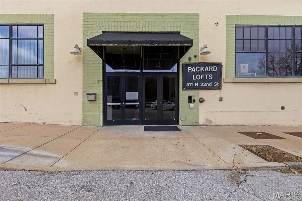 Packard Lofrs - Residential