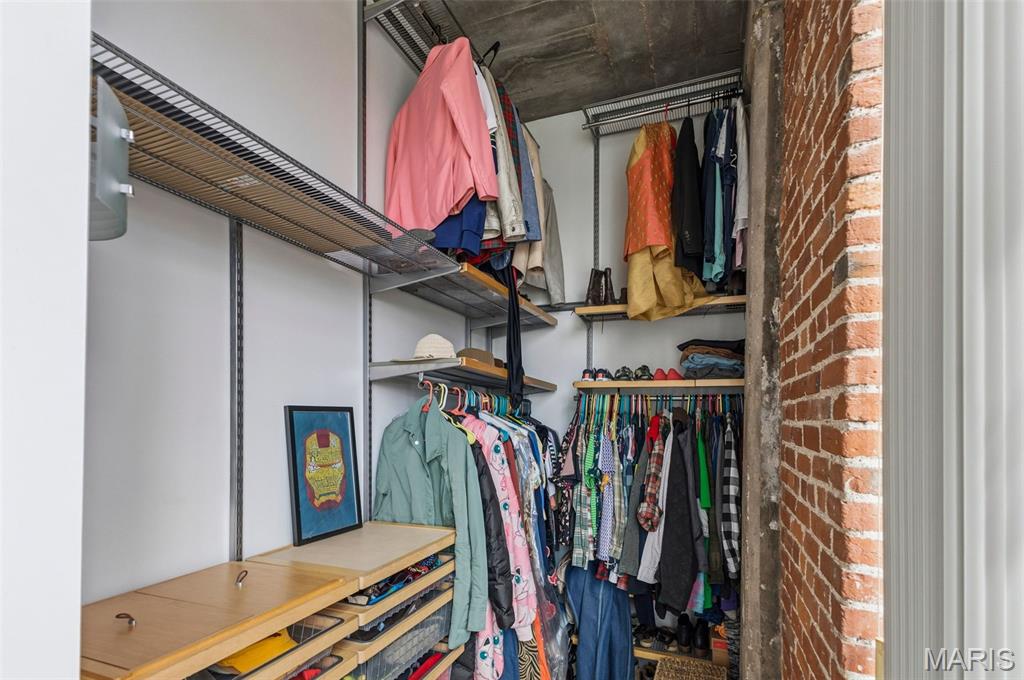 Packard Lofrs - Residential