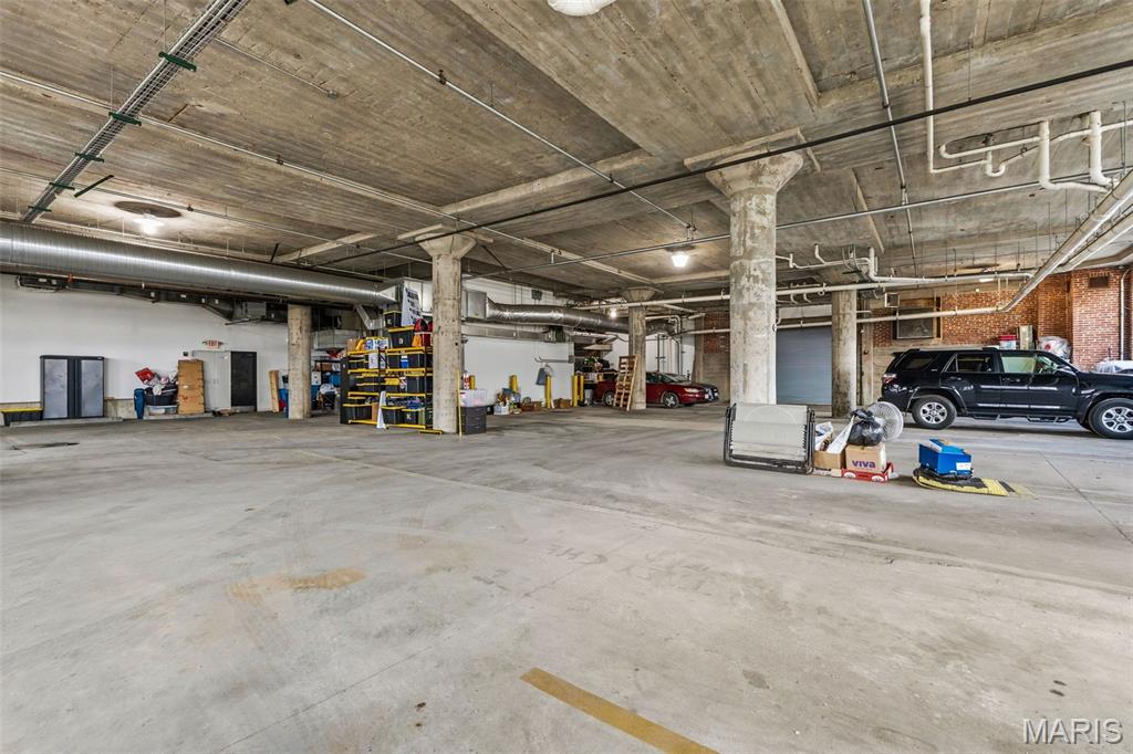 Packard Lofrs - Residential