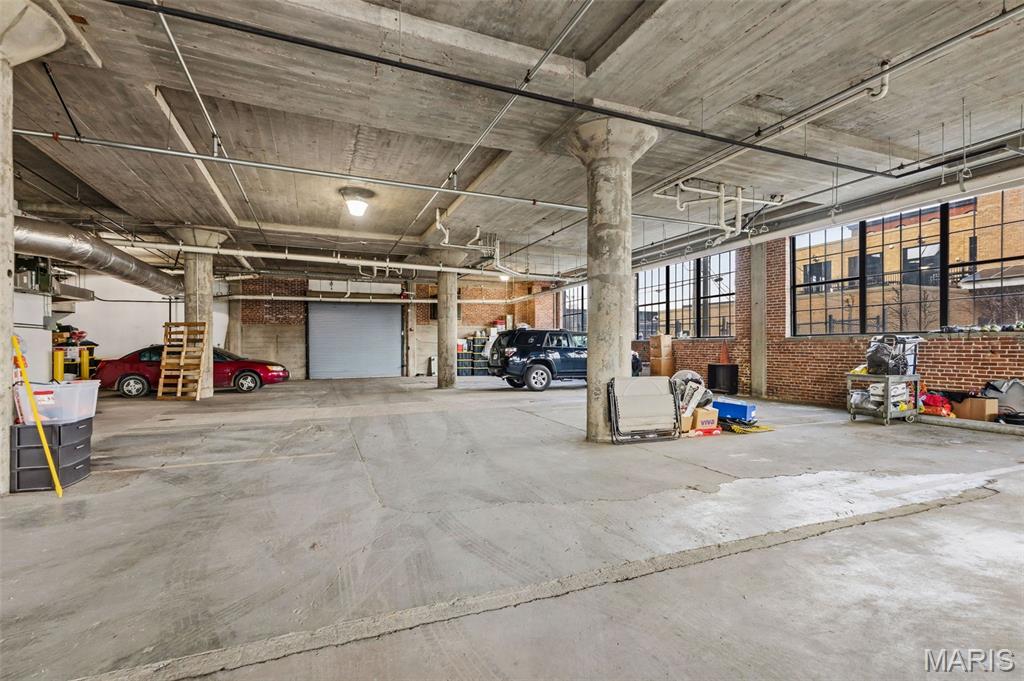 Packard Lofrs - Residential