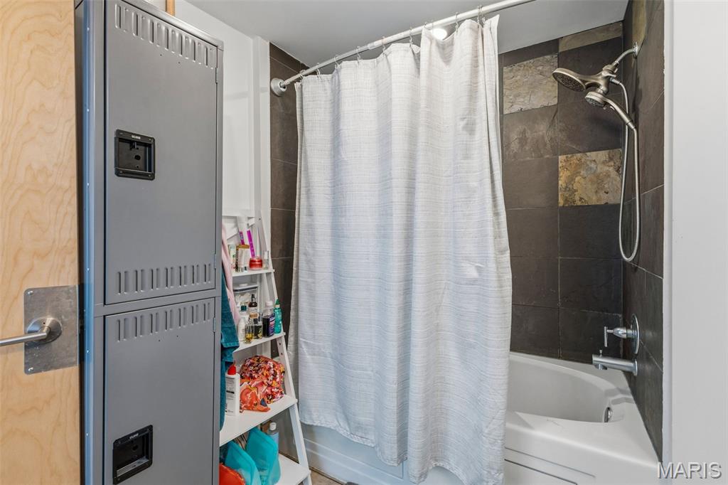 Packard Lofrs - Residential