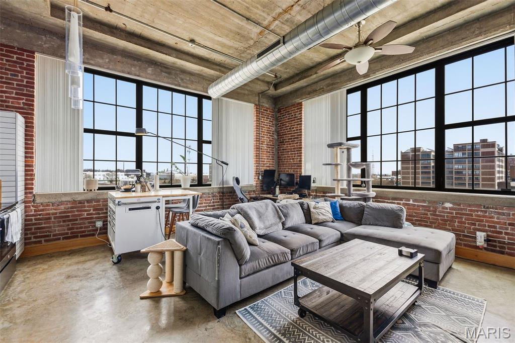 Packard Lofrs - Residential