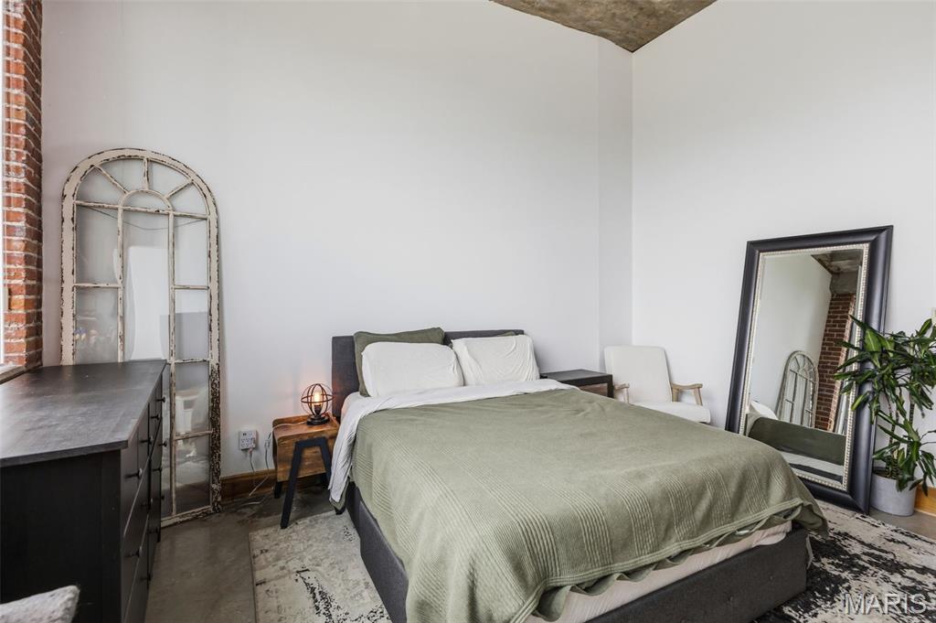 Packard Lofrs - Residential