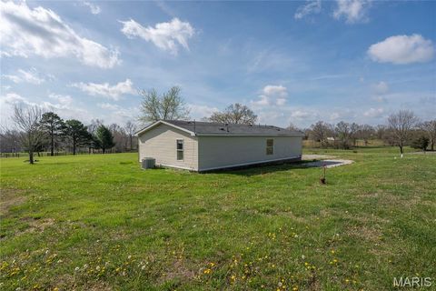Tiny photo for 423 County Road 451, Oak Ridge, MO 63769 (MLS # 26019173)