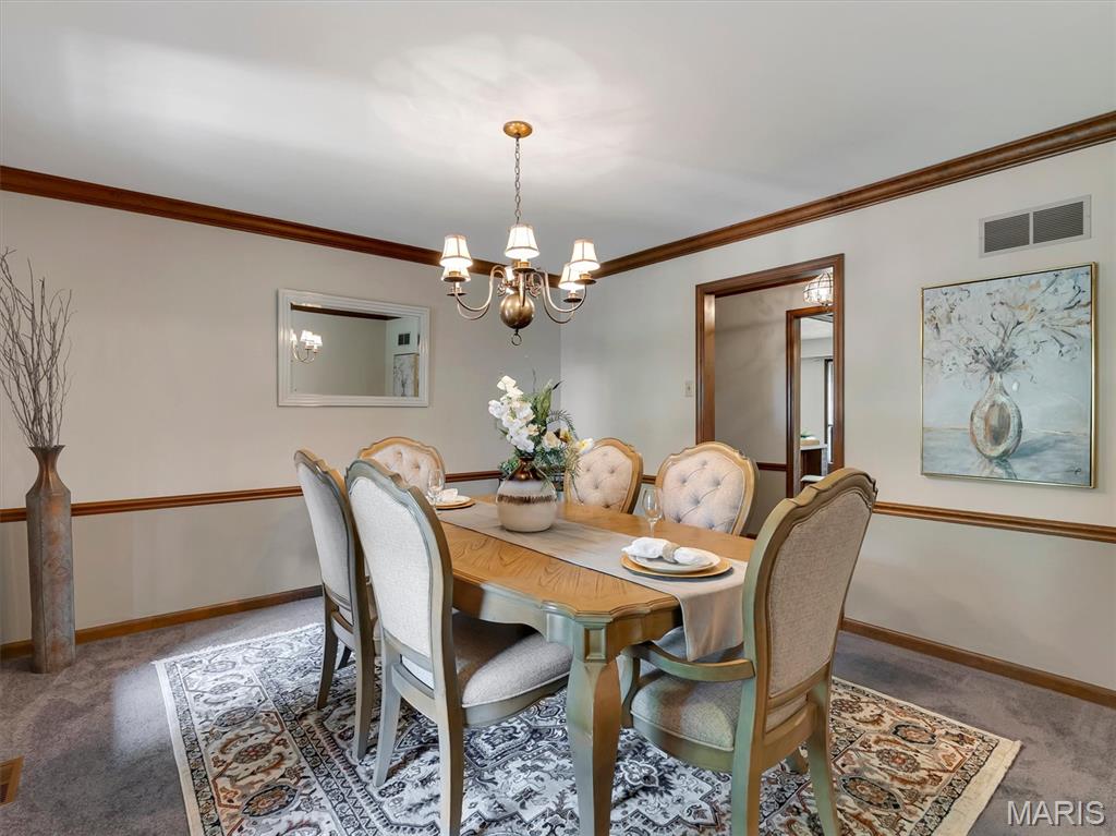 9733 Fall Ridge Trail