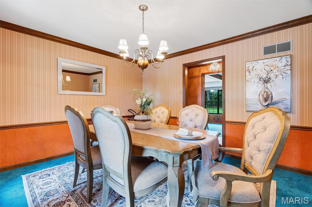 9733 Fall Ridge Trail