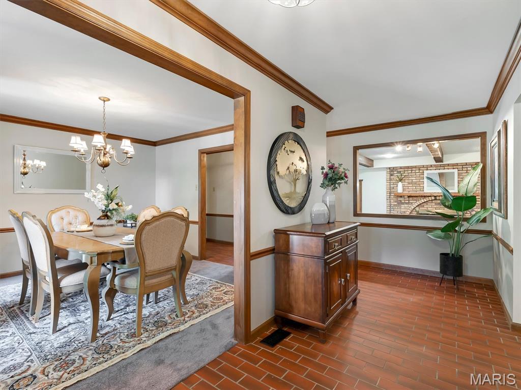9733 Fall Ridge Trail