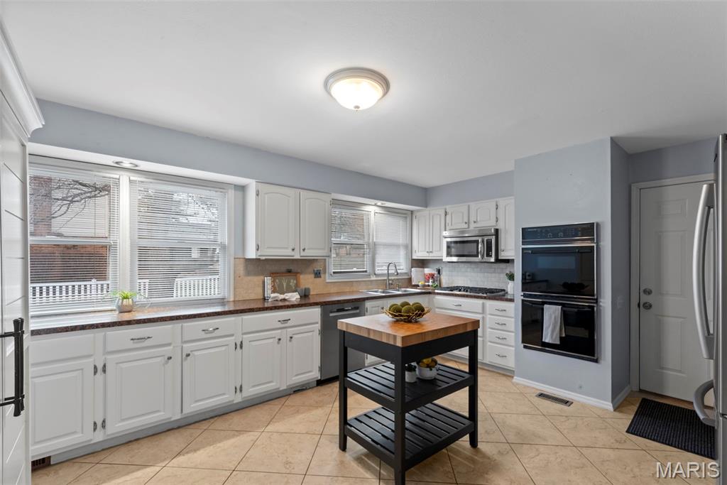 Creve Coeur Place Add - Residential