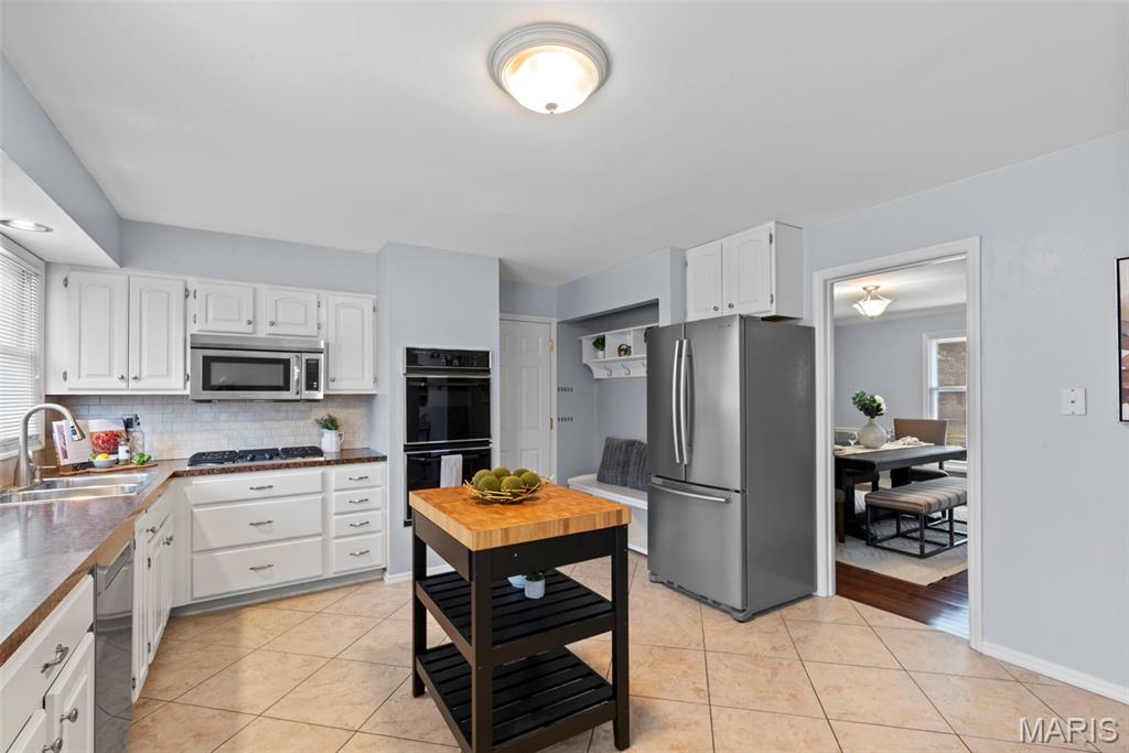 Creve Coeur Place Add - Residential