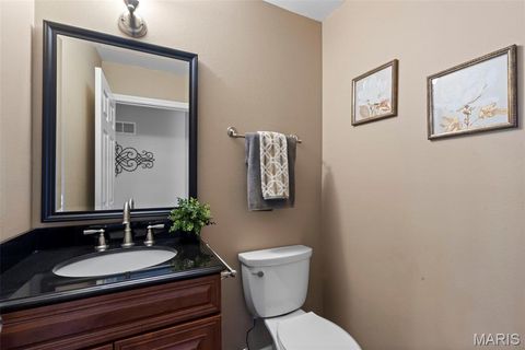 Tiny photo for 442 Royalwood Drive, Creve Coeur, MO 63141 (MLS # 26011413)