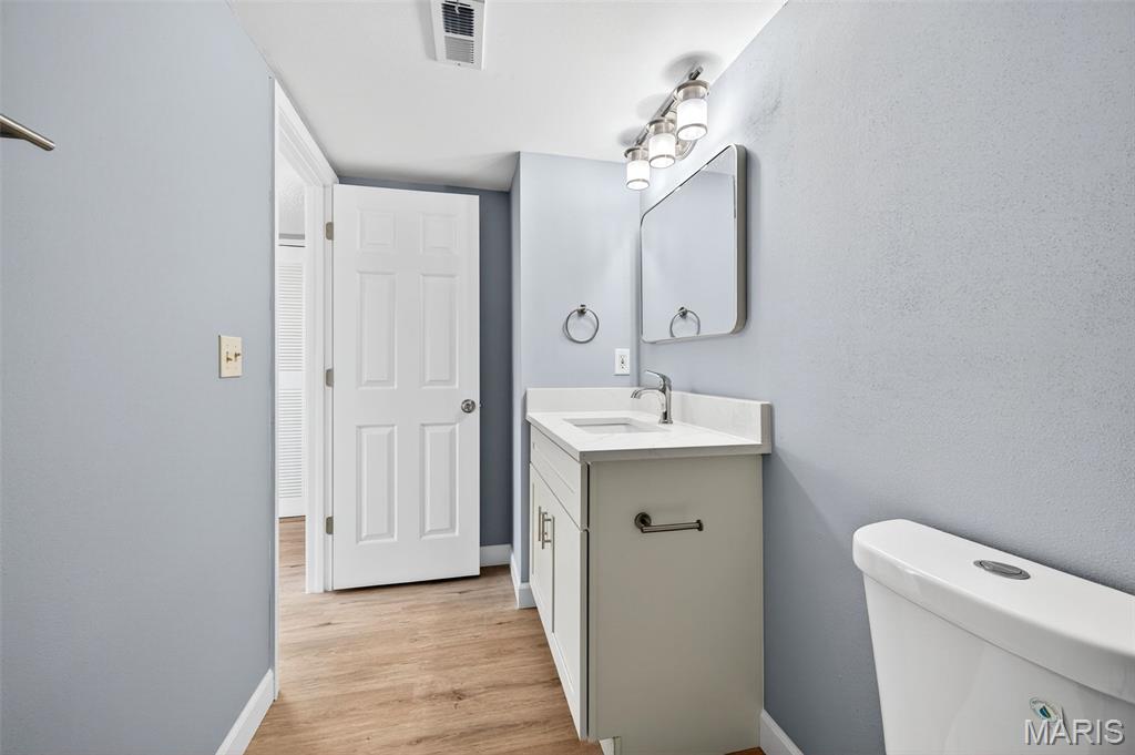 Brentwood Forest Condo Ph Three - Residential