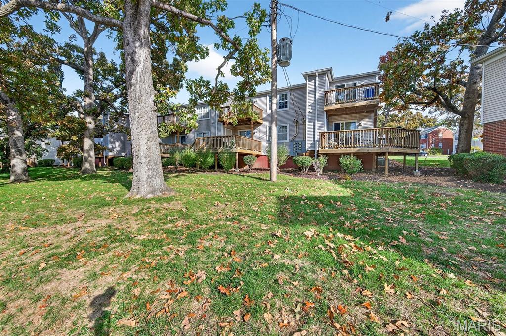 Brentwood Forest Condo Ph Three - Residential