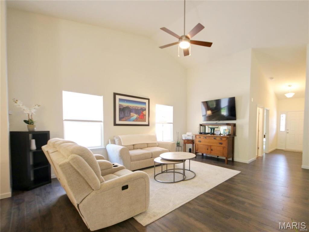 Arbors Of Rockwood Four The - Residential Lease